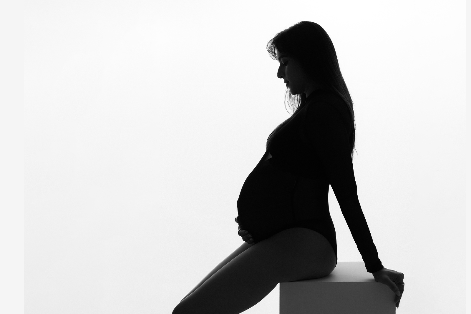 Singapore Maternity Photoshoot Studio Lucid Couple Photography Nithya -9